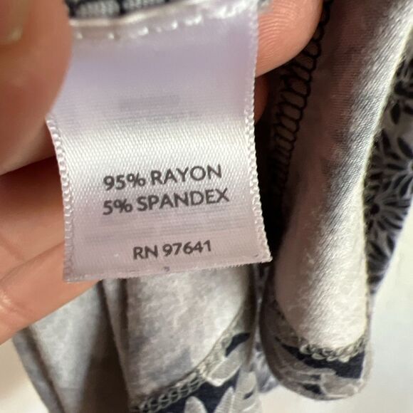 J Jill Sleeveless Soft Stretch Jersey Knit Maxi Dress size XS Black Gray Floral - Picture 5 of 6